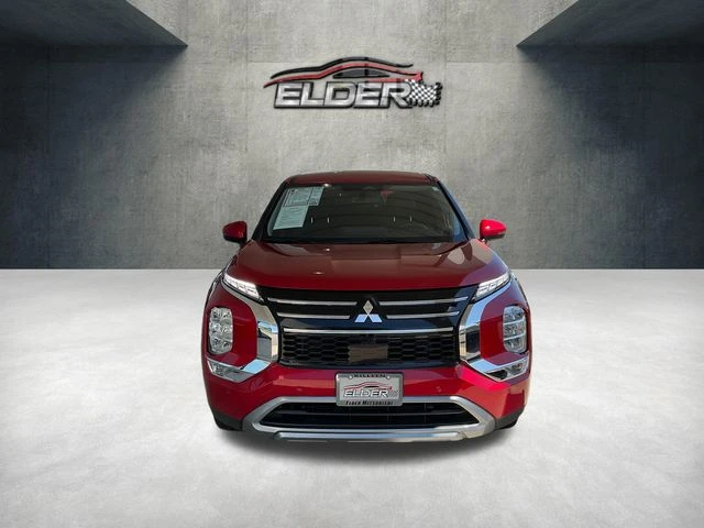2025 Mitsubishi Outlander SE 2WD's photo