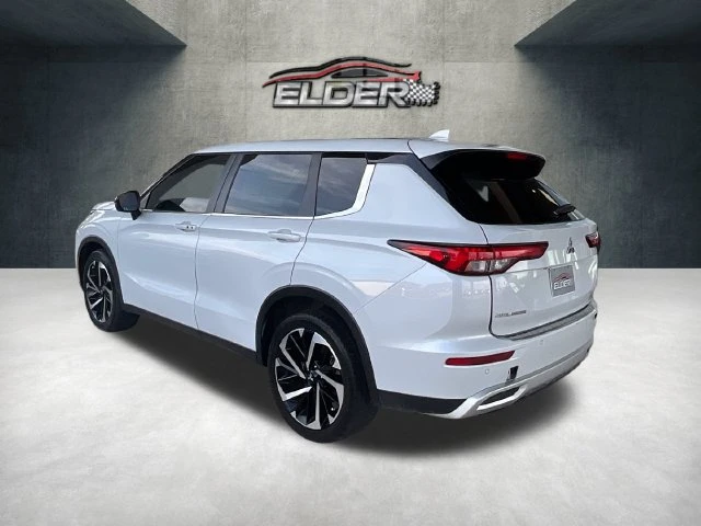 Elder Mitsubishi