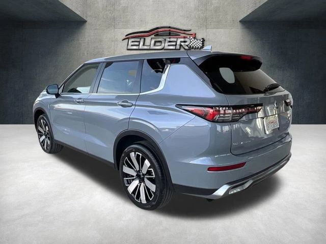 Elder Mitsubishi