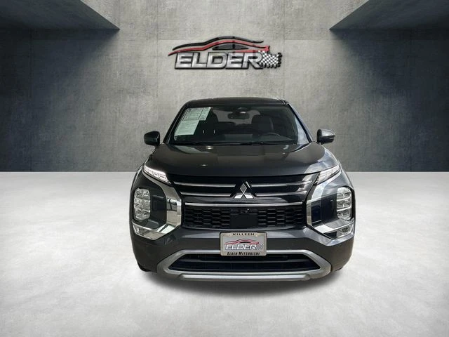 2025 Mitsubishi Outlander's photo