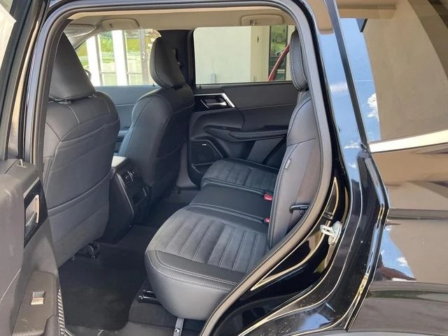 2026 Mitsubishi Outlander SE - Photo 16