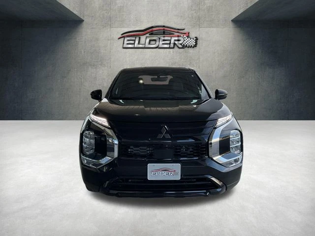 Elder Mitsubishi