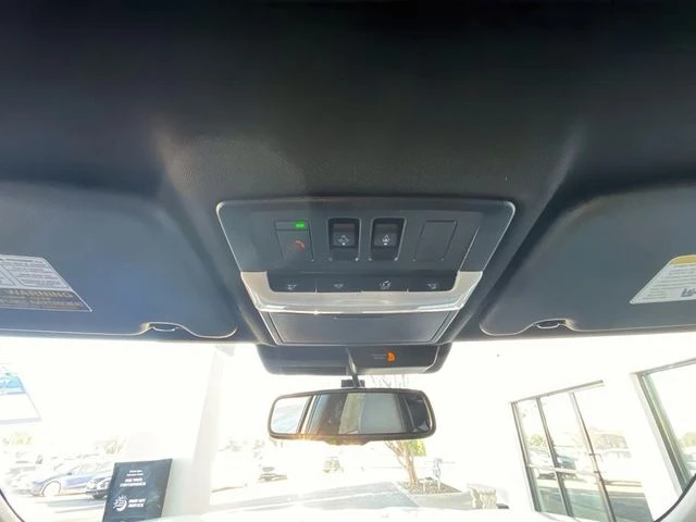 2025 Mitsubishi Outlander Plug-in Hybrid SEL Black Edition - Photo 13