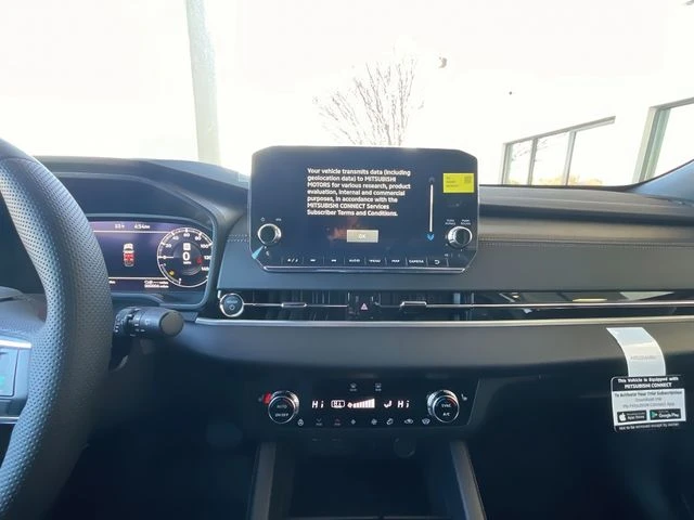 2025 Mitsubishi Outlander Plug-in Hybrid SEL Black Edition - Photo 11