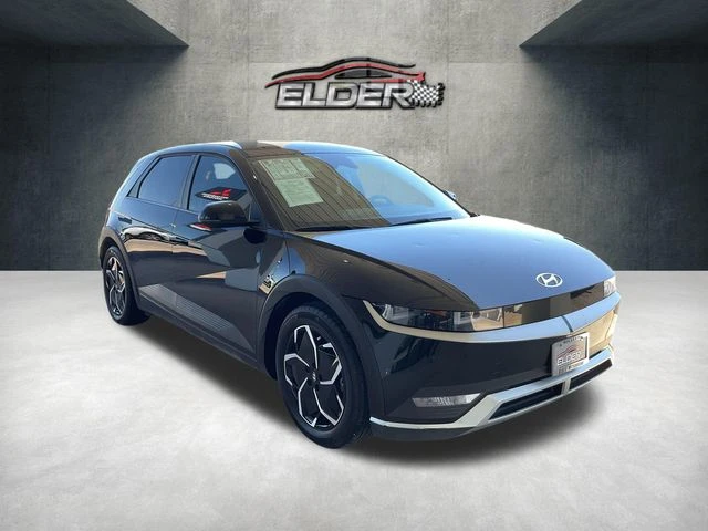 Elder Mitsubishi
