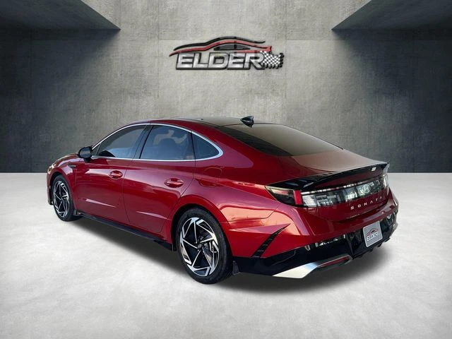 Elder Mitsubishi