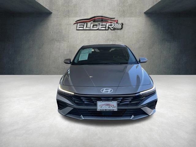 Elder Mitsubishi