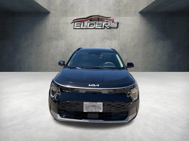 Elder Mitsubishi