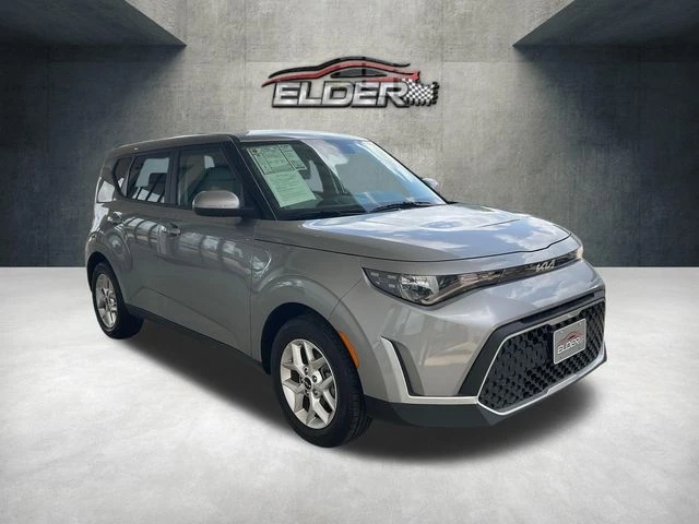 Elder Mitsubishi