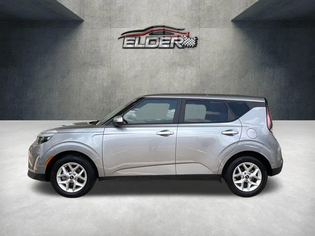 Elder Mitsubishi