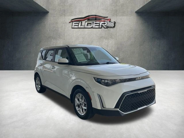 Elder Mitsubishi