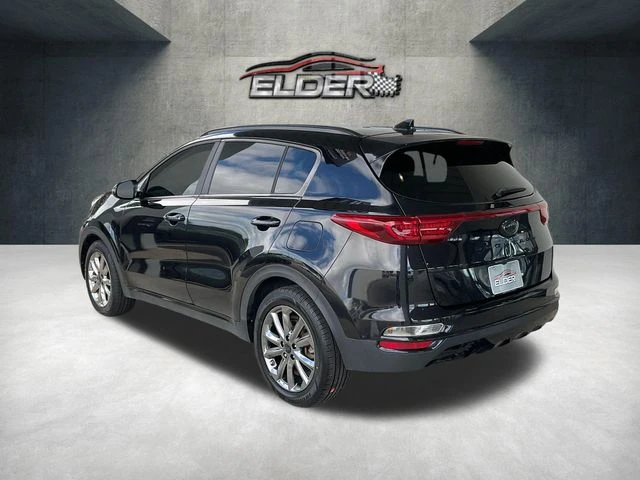 Elder Mitsubishi