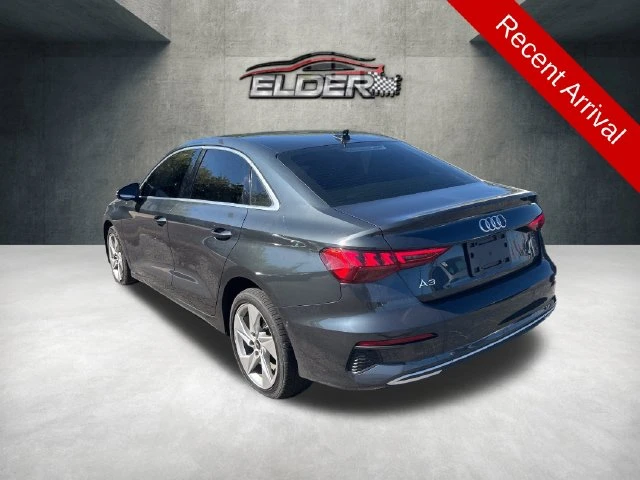Elder Mitsubishi