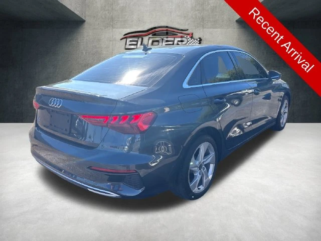 Elder Mitsubishi