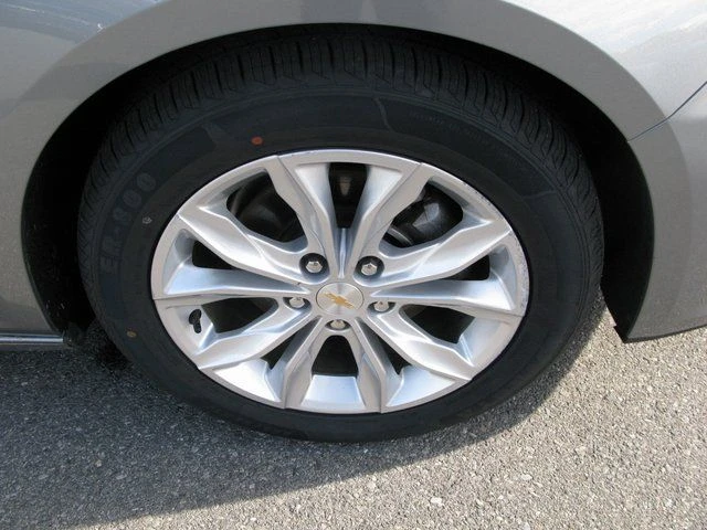 2024 Chevrolet Malibu 1LT - Photo 9