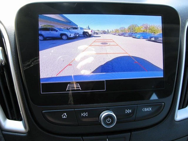 2024 Chevrolet Malibu 1LT - Photo 17