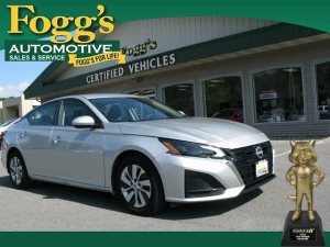 2023 Nissan Altima at Fogg's Automotive in Schenectady, NY