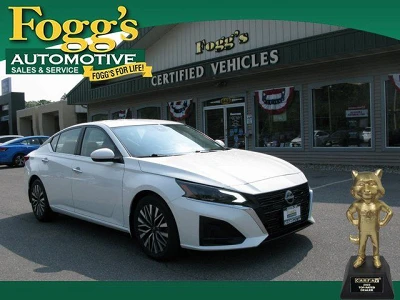 2023 Nissan Altima SV