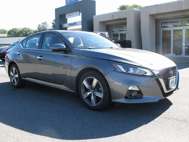 2021 Nissan Altima 2.5 SL photo 2