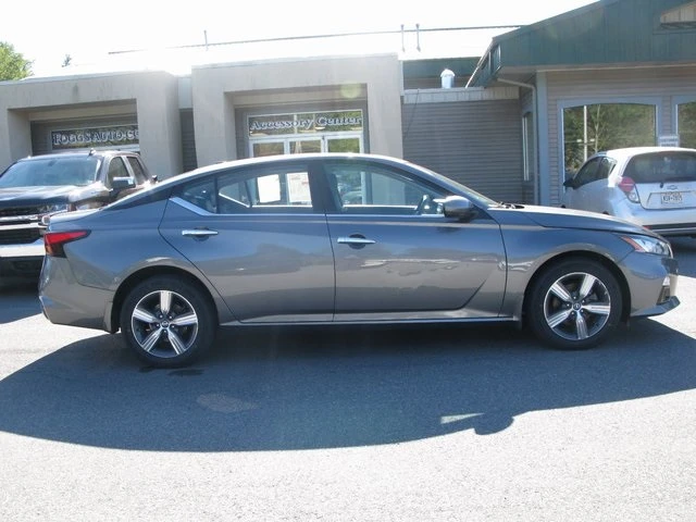 2021 Nissan Altima 2.5 SL photo 3