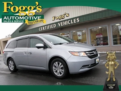 2016 Honda Odyssey SE's photo