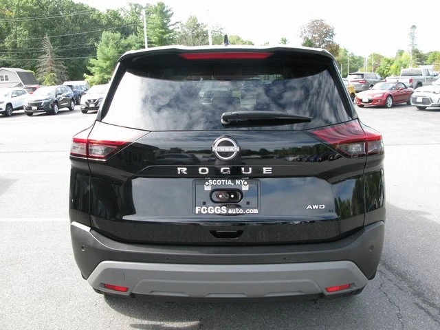 2023 Nissan Rogue S photo 3