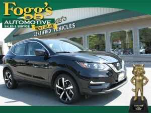 2022 Nissan Rogue Sport at Fogg's Automotive in Schenectady, NY