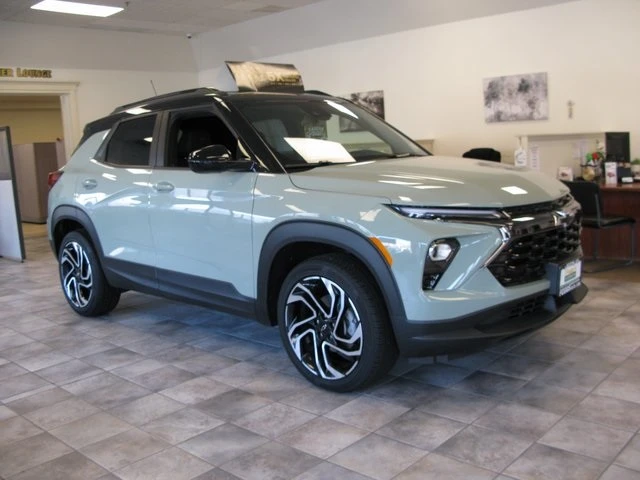 2024 Chevrolet Trailblazer RS photo 2