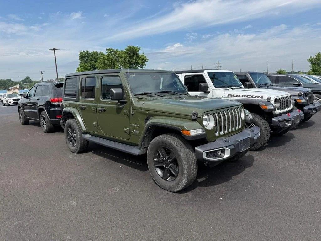 2022 Jeep Wrangler Sahara's photo