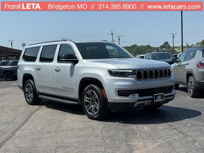 2023 Jeep Wagoneer L Series II's photo