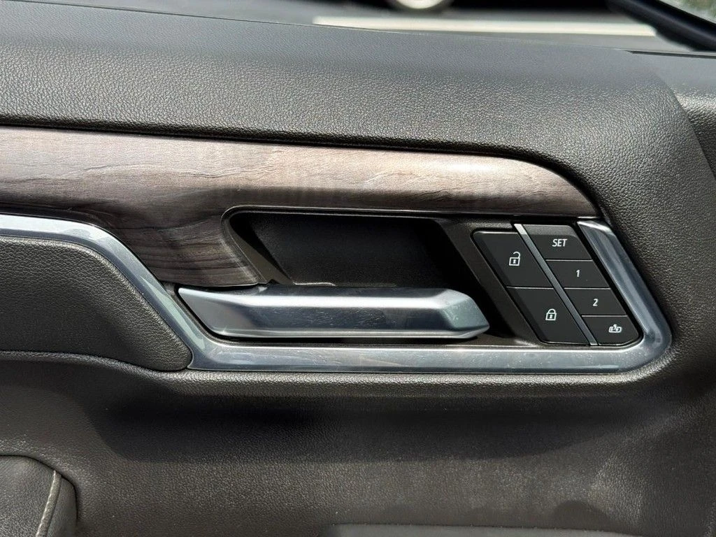 2024 Chevrolet Silverado 1500 LTZ - Photo 15