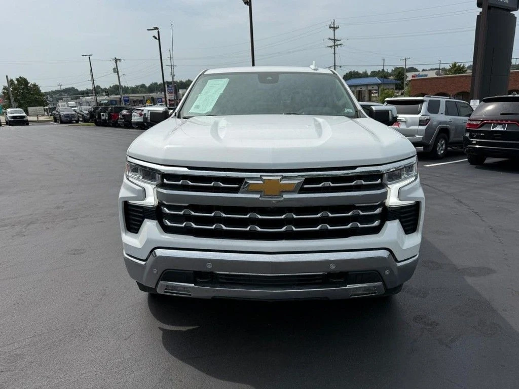 2024 Chevrolet Silverado 1500 LTZ - Photo 8