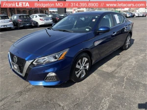 2021 Nissan Altima at Frank Leta Automotive Outlet in Bridgeton, MO