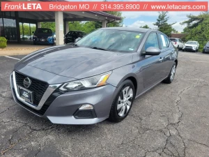 2022 Nissan Altima at Frank Leta Automotive Outlet in Bridgeton, MO