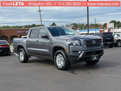2024 Nissan Frontier SV's photo
