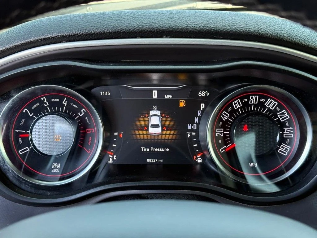 2022 Dodge Challenger R/T - Photo 16
