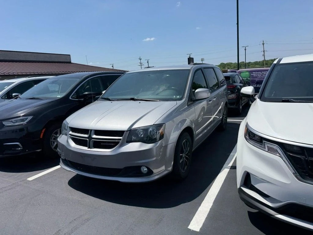 2018 Dodge Grand Caravan GT's photo