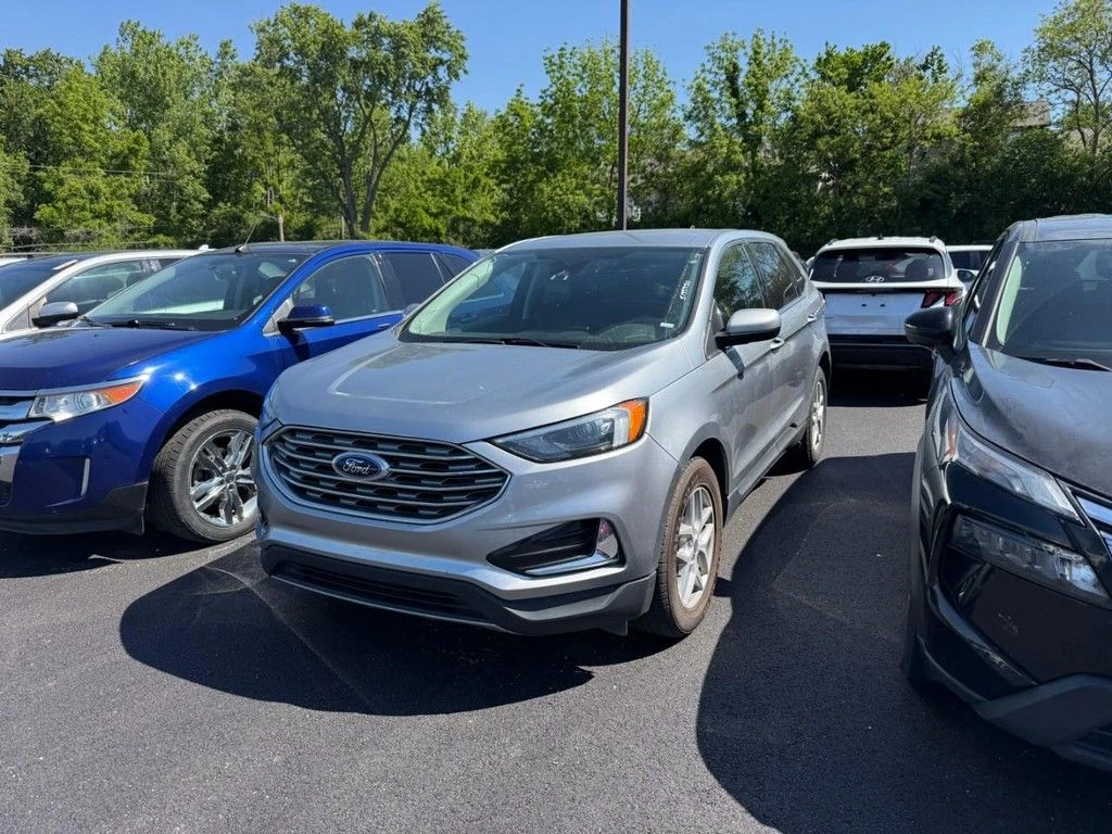 2022 Ford Edge SEL AWD's photo