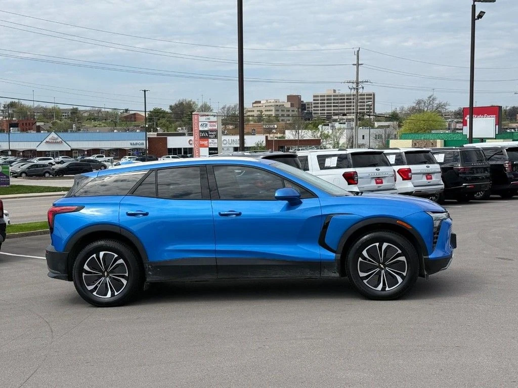 Used 2024 Chevrolet Blazer EV LT with VIN 3GNKDBRJ8RS191457 for sale in Bridgeton, MO