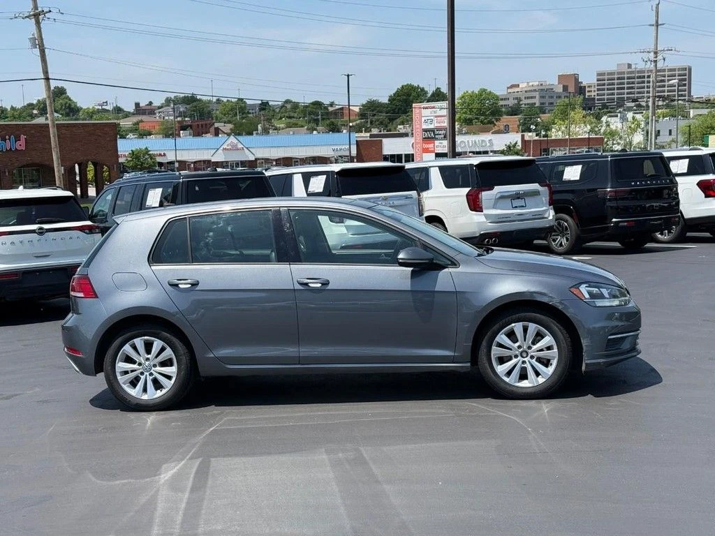 2021 Volkswagen Golf 1.4 TSI Auto's photo