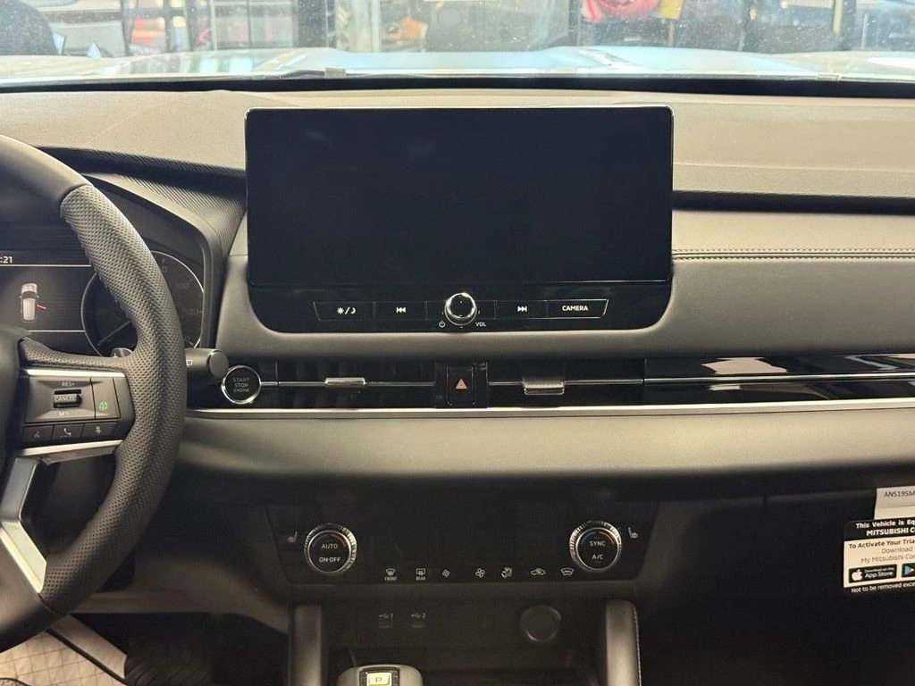 2025 Mitsubishi Outlander Trail Edition - Photo 7