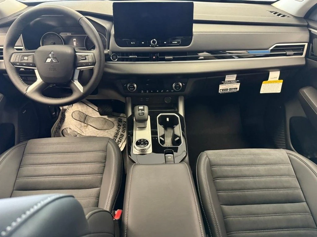 2025 Mitsubishi Outlander Trail Edition - Photo 5