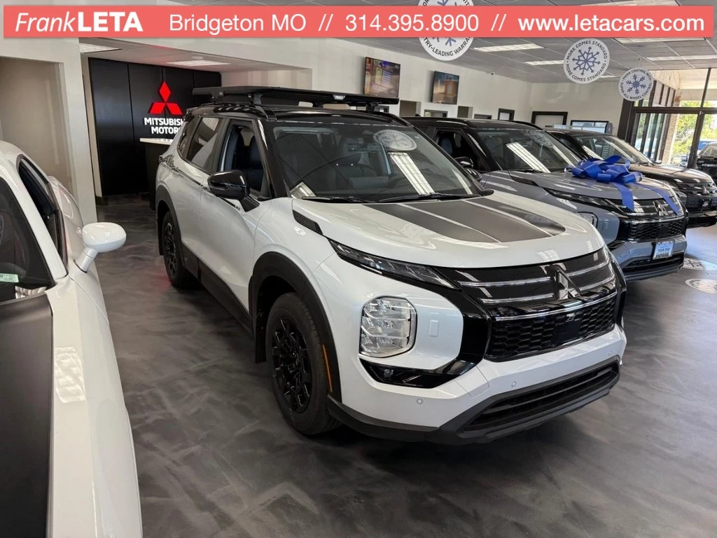 New 2025 Mitsubishi Outlander Trail Edition For Sale in Bridgeton