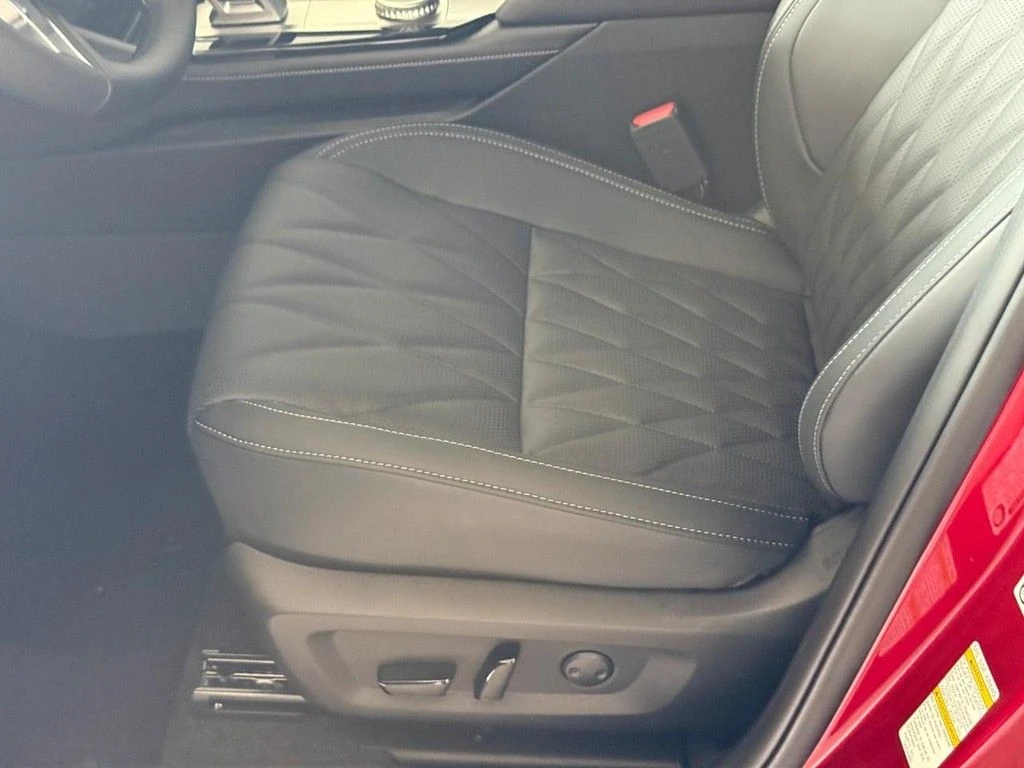 2026 Mitsubishi Outlander SEL - Photo 10