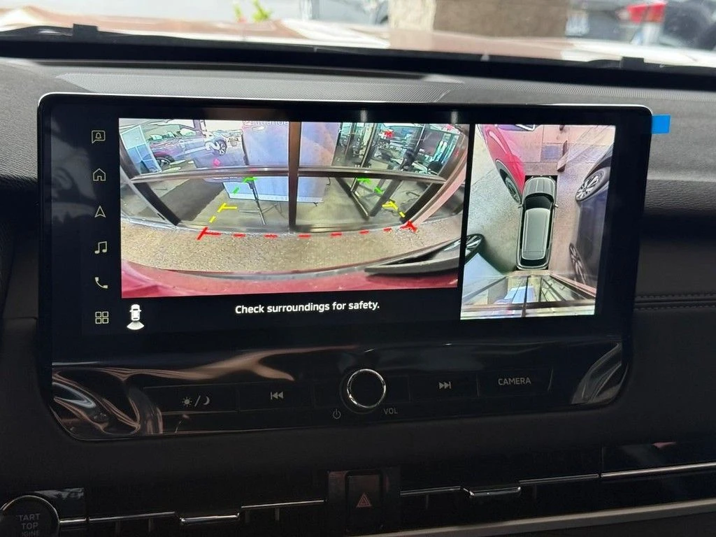 2026 Mitsubishi Outlander SEL - Photo 16