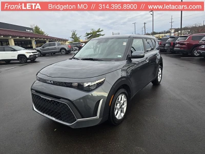 2024 Kia Soul LX's photo