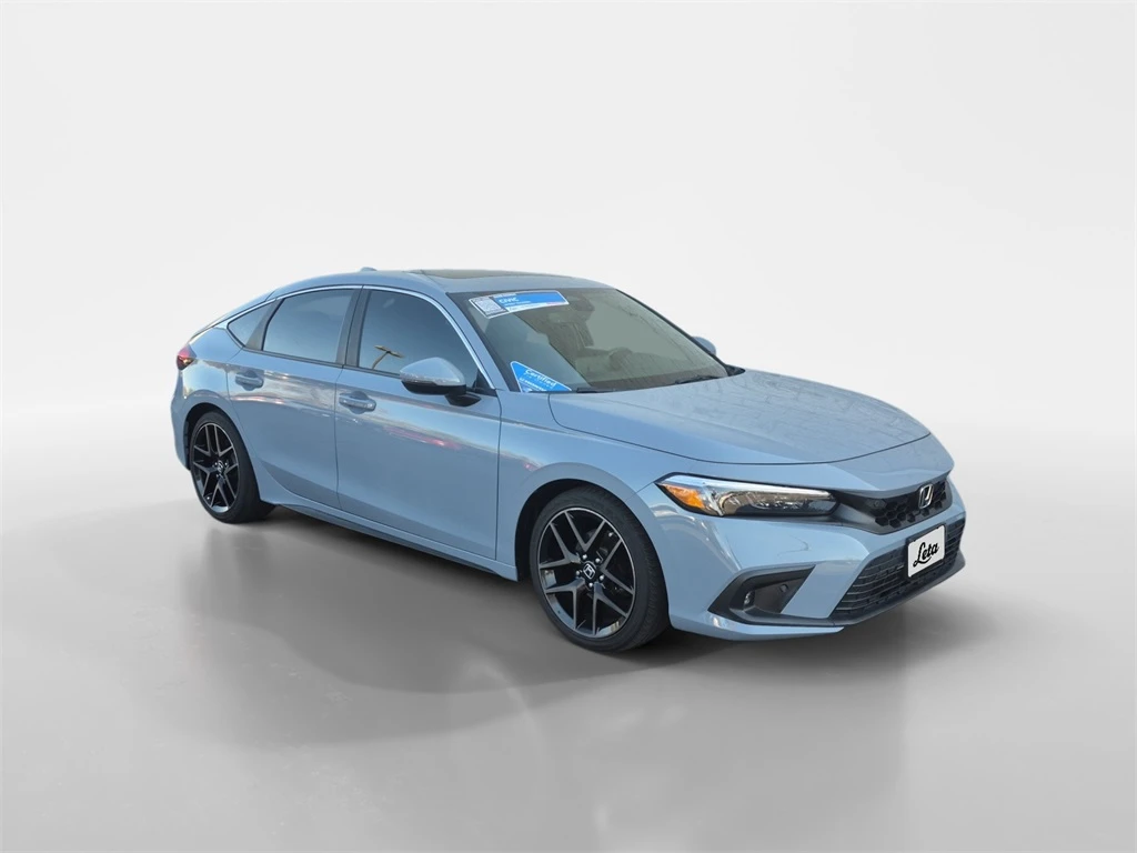 2022 Honda Civic Sport Touring photo 2