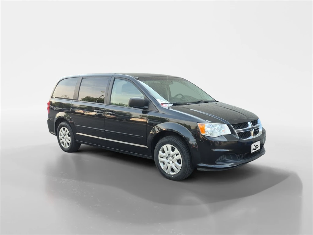 Used 2017 Dodge Grand Caravan SE with VIN 2C4RDGBG4HR844171 for sale in Bridgeton, MO