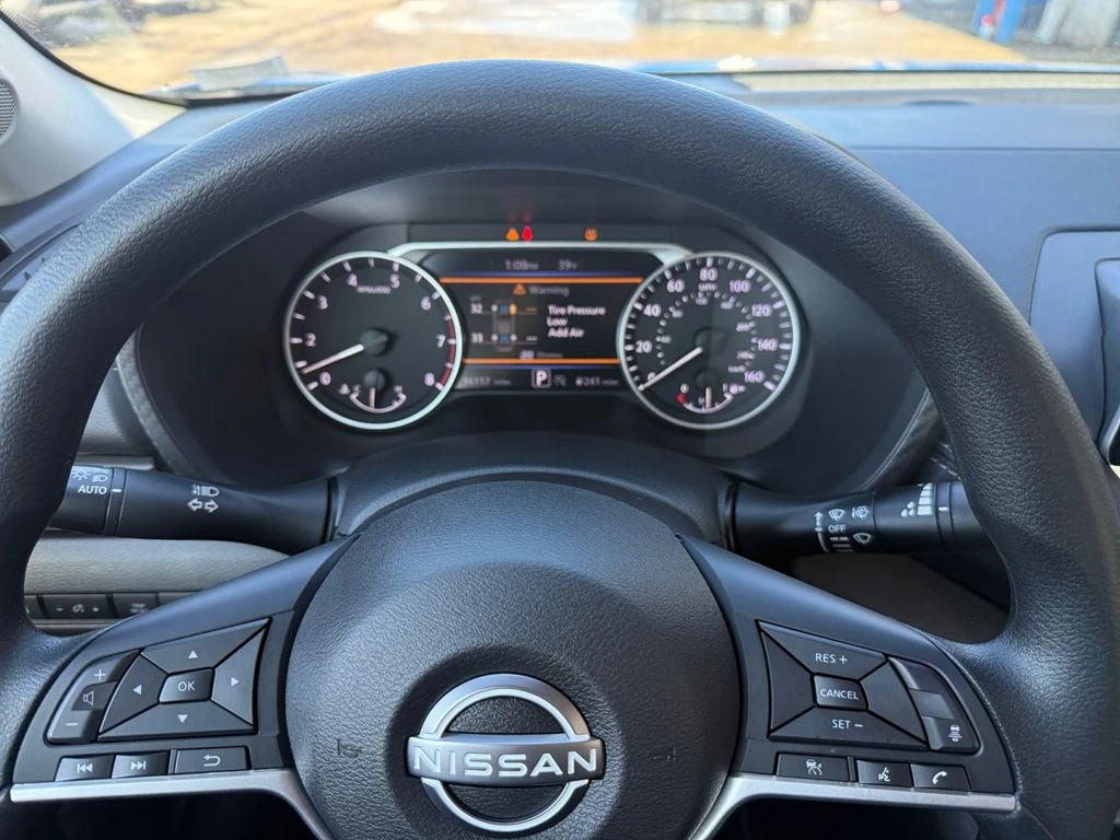 2025 Nissan Sentra SV - Photo 14