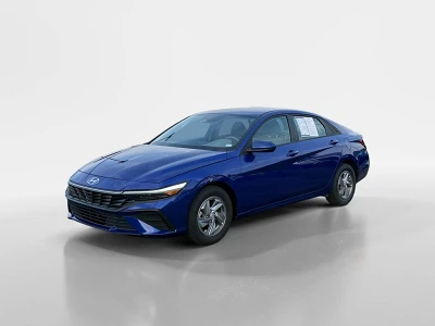 2024 Hyundai Elantra SE
